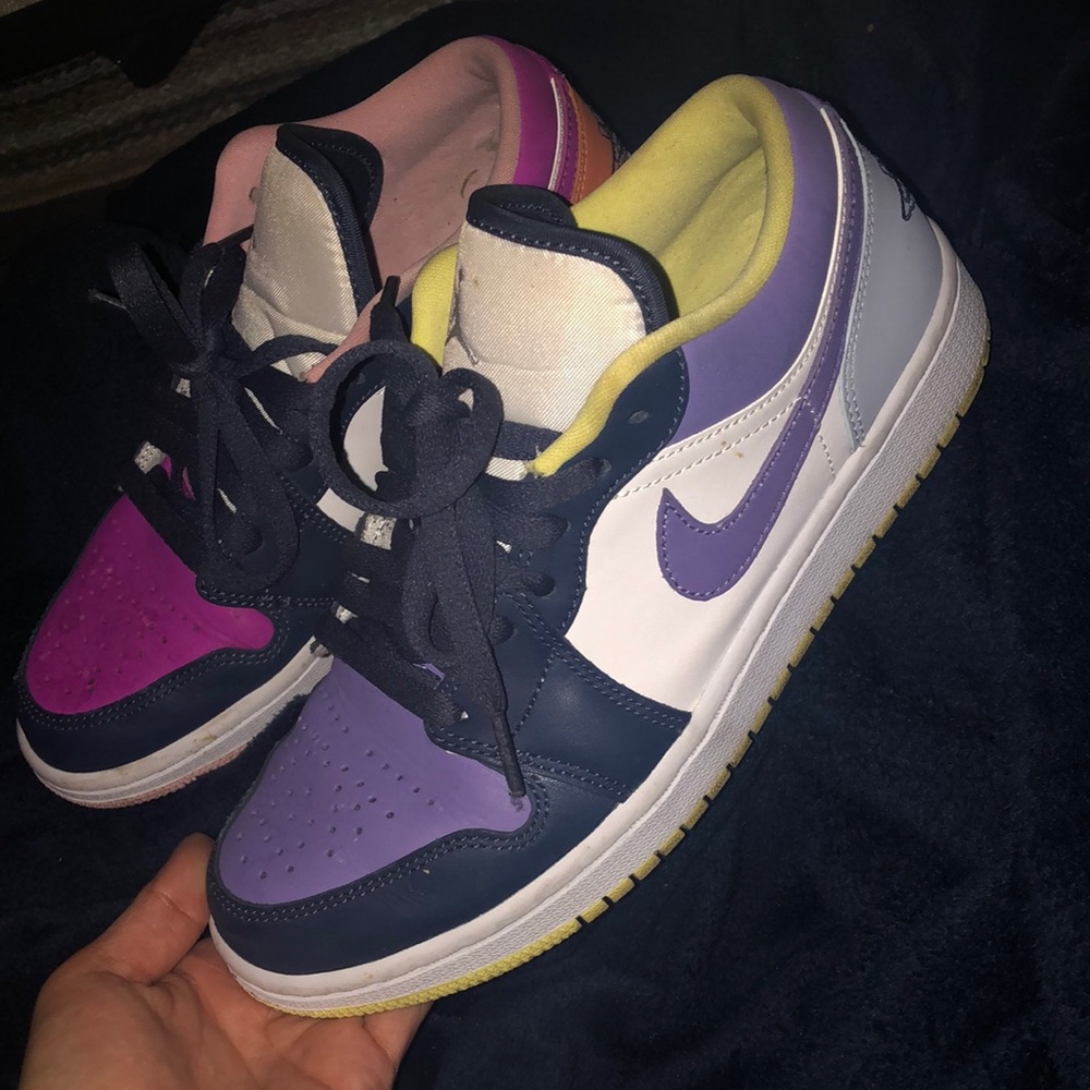 Jordan 1 low women mismatch exclusive limited release